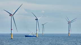 Nicht weit vom bestehenden EnBW Offshore Windpark Hohe See in der Nordsee wird der neue Windpark He Dreiht gebaut.