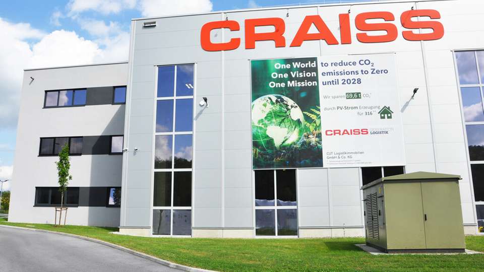Bis 2028 CO2-neutral wirtschaften – dieses Ziel hat sich die Craiss Unternehmensgruppe für ihr Logistikzentrum in Weiz, Österreich, auf die Fahnen geschrieben. 