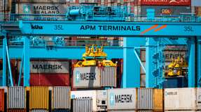 Die von APM Terminals und DP World bekanntgegebene Zero Emission Port Alliance (ZEPA) möchte sich besonders für die Verwendung von batterieelektrischen Containerumschlaggeräten einsetzen.
