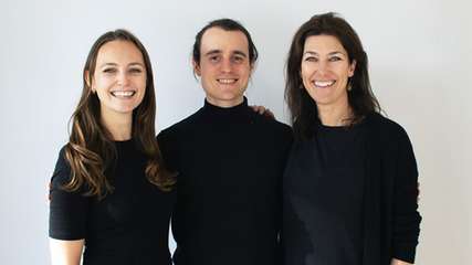 Das Hey Circle-Führungsteam: Rebecca Steinke (COO), Morris Kurz (CTO) und Doris Diebold (Gründerin und CEO) - von links. 